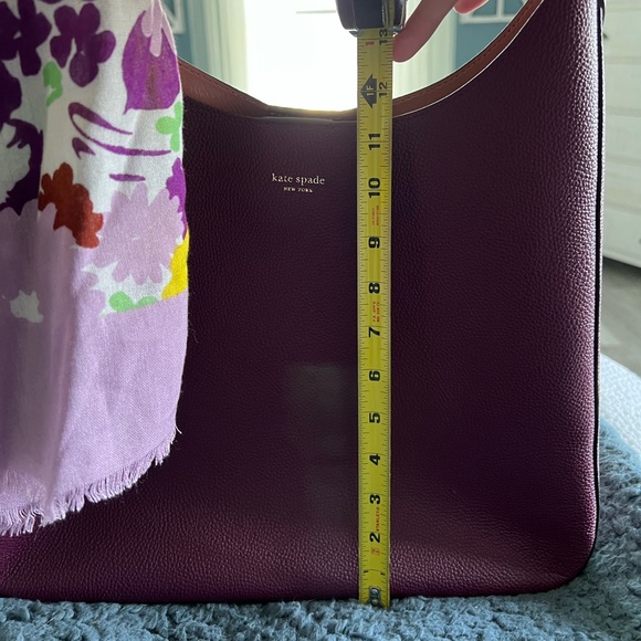 Kate Spade Tote (NWOT) - Picture 7 of 11